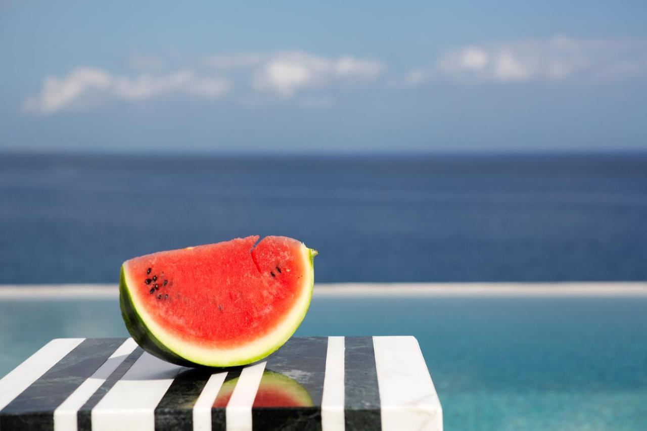 Kuro Beach House - Oceanfront Luxury & 25M Pool Achlia Экстерьер фото